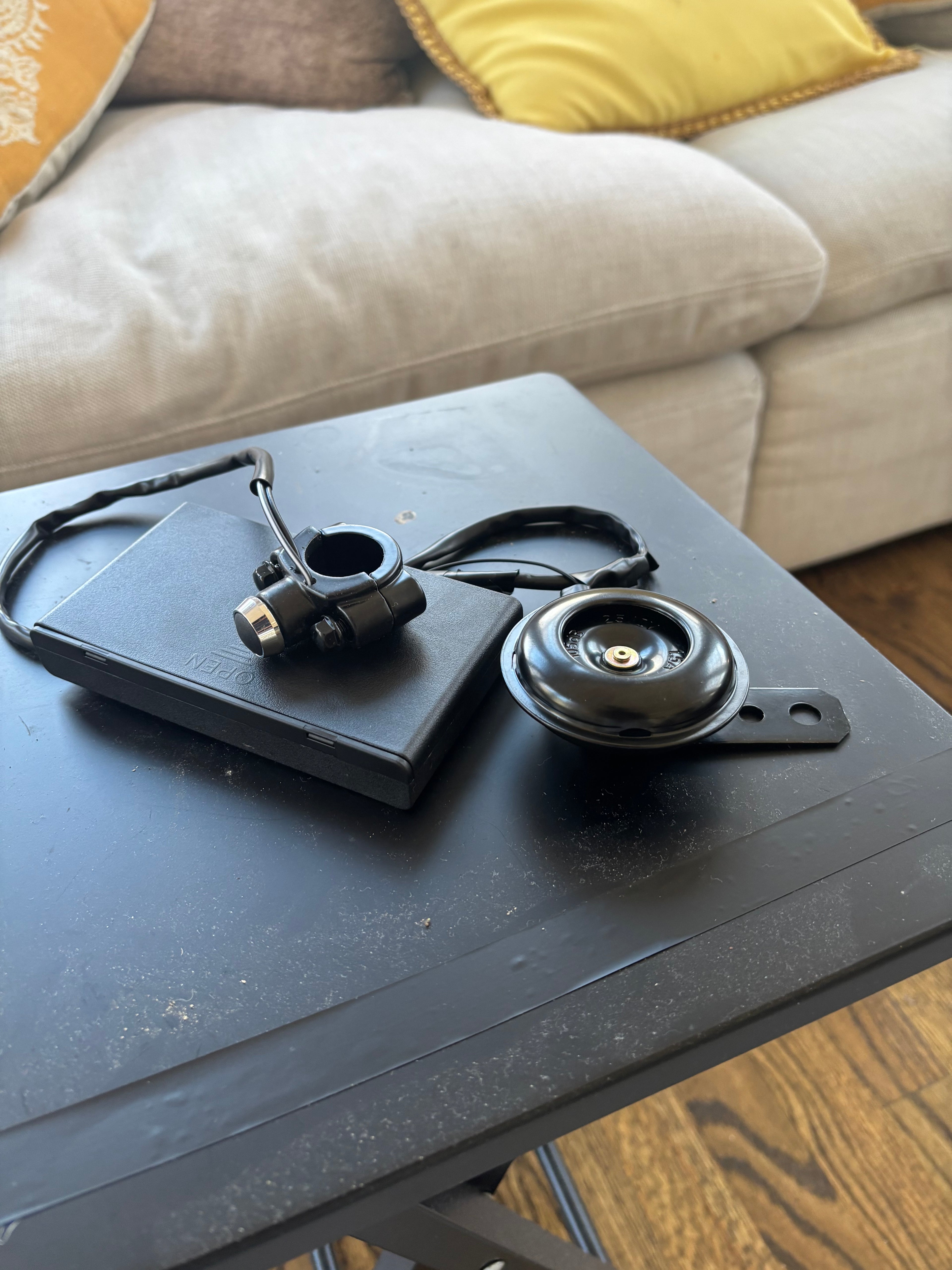 Battery Powered Surron Horn